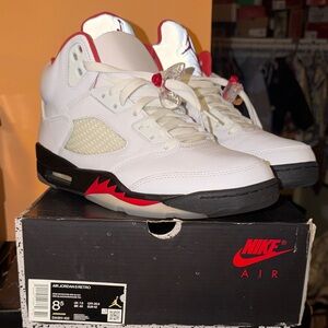 Air jordan retro 5 size 8.5 fire red silver tongue